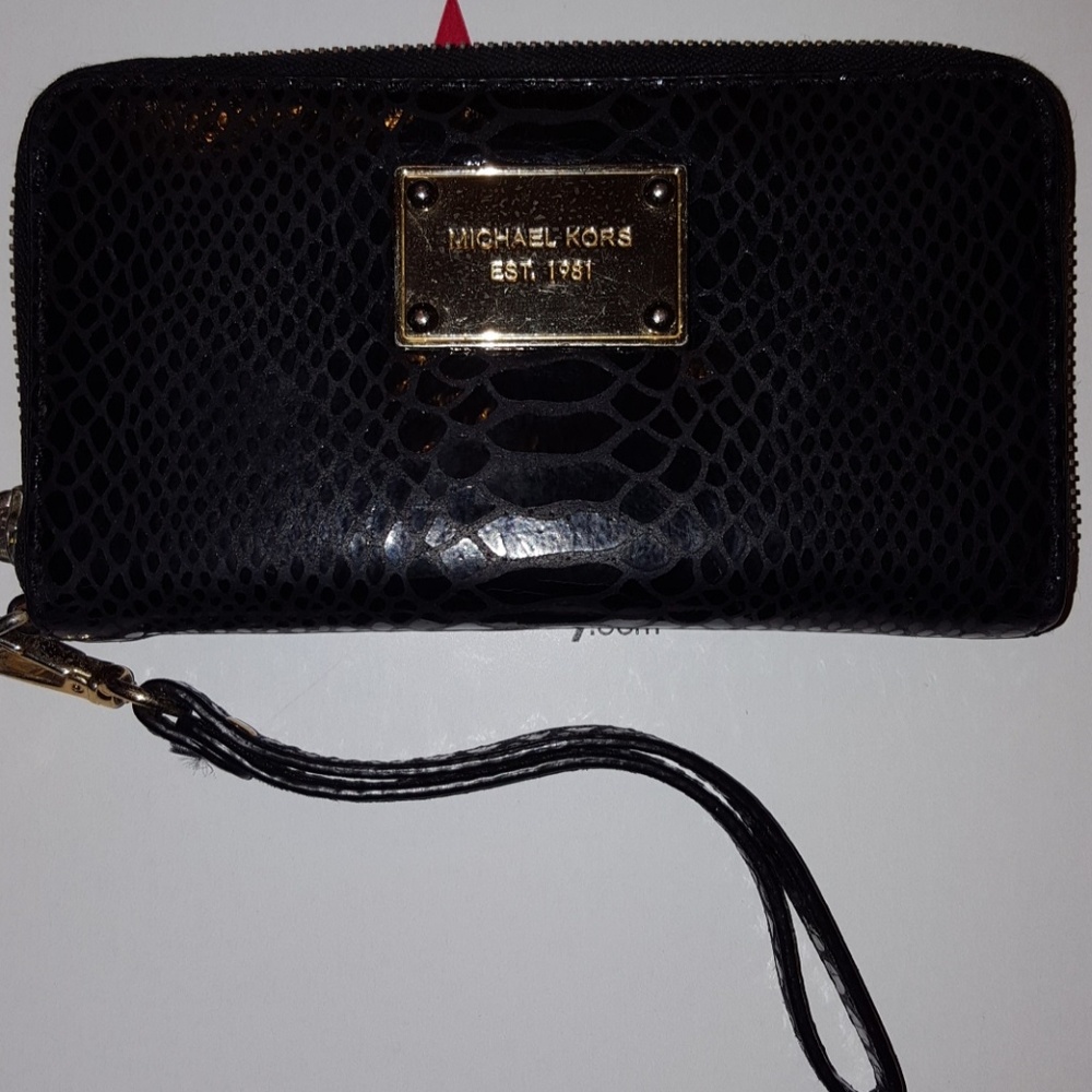 Authentic Michael Kors snakeskin print wallet